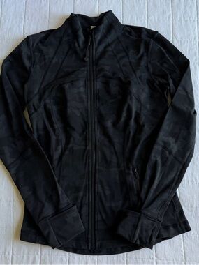 Lululemon Define Camo Women’s Black Full-Zip Active Jacket